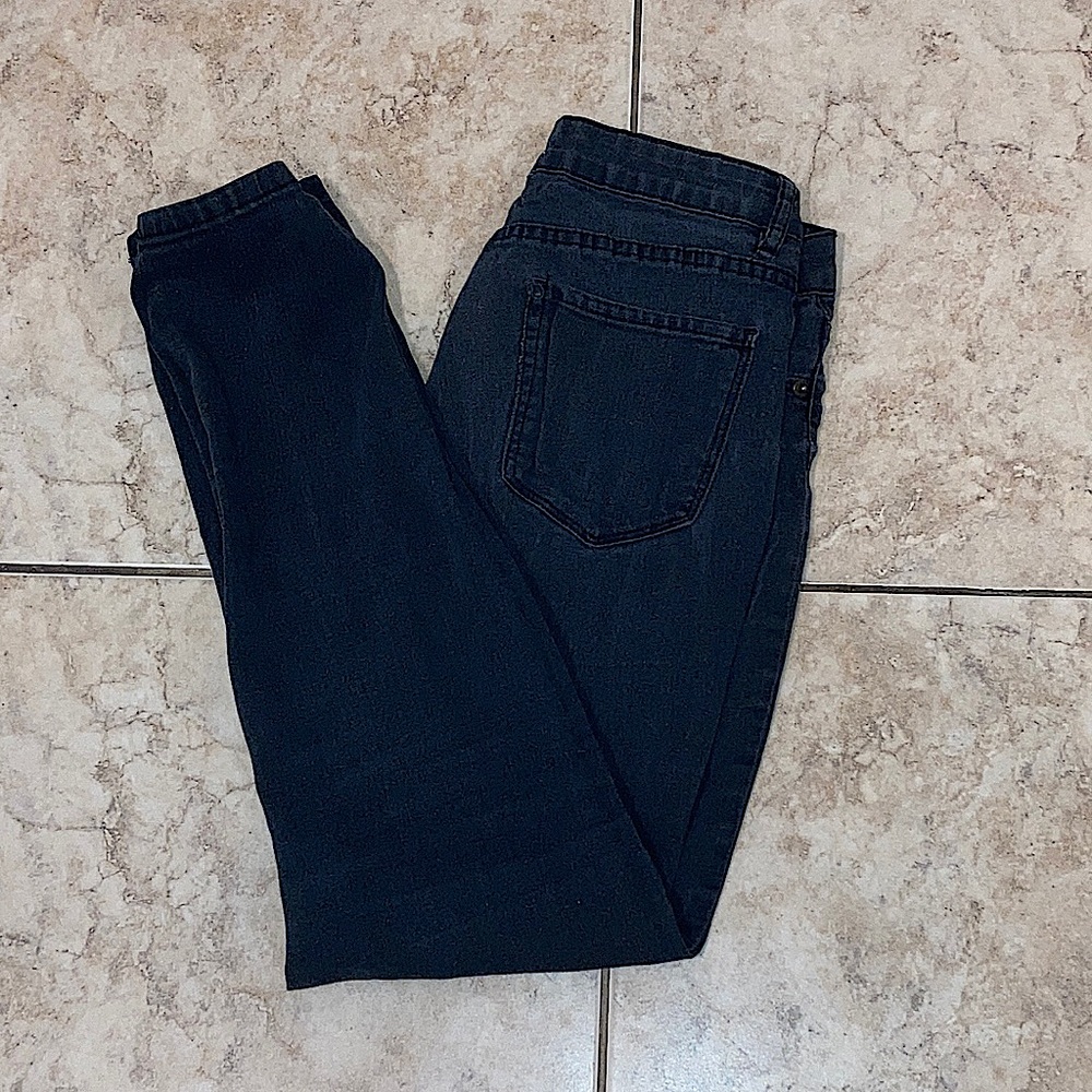 FOREVER 21 GIRLS SMALL DARK GREY JEANS DENIM